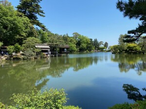 霞ケ池